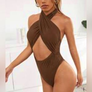Women’s Bodysuit Crop Cut Out Tie Top Size Small in Brown